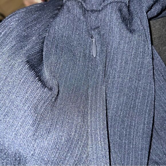 New Tommy Hilfigure Long Sleeve Twist Front Silky Rib Knit Dark Blue Dress Sz 14 - Picture 8 of 12